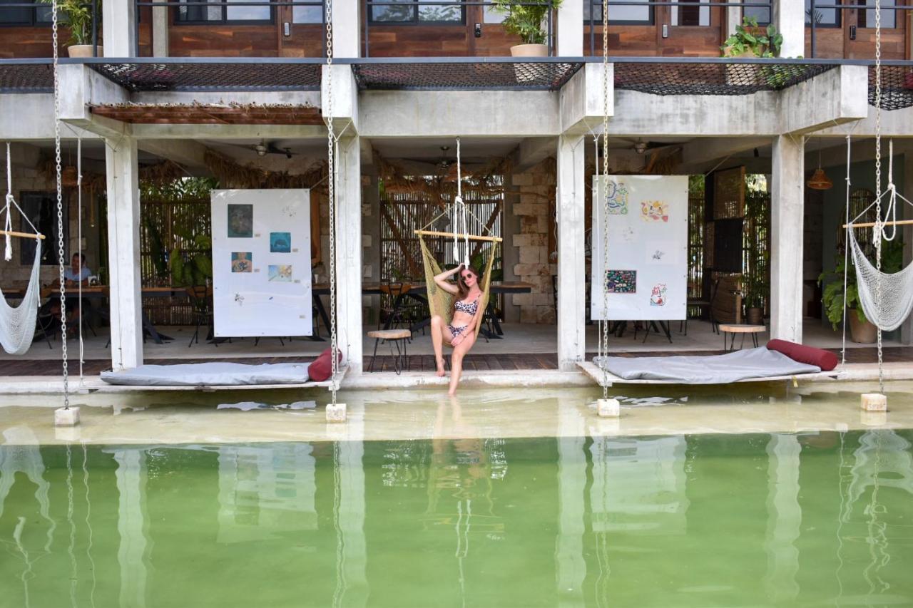 Hotel Makaaba Eco-Boutique Bacalar Eksteriør bilde The swimming pool at the hotel